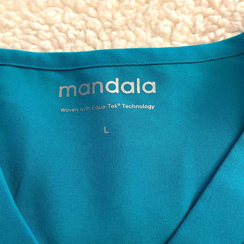 Mandala Teal Scrub Top and Bottom Set - Picture 3 of 5
